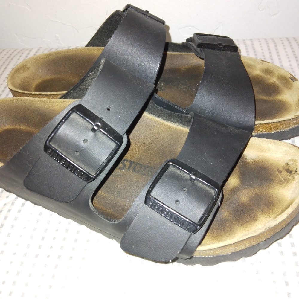 Classic Birkenstocks size 8